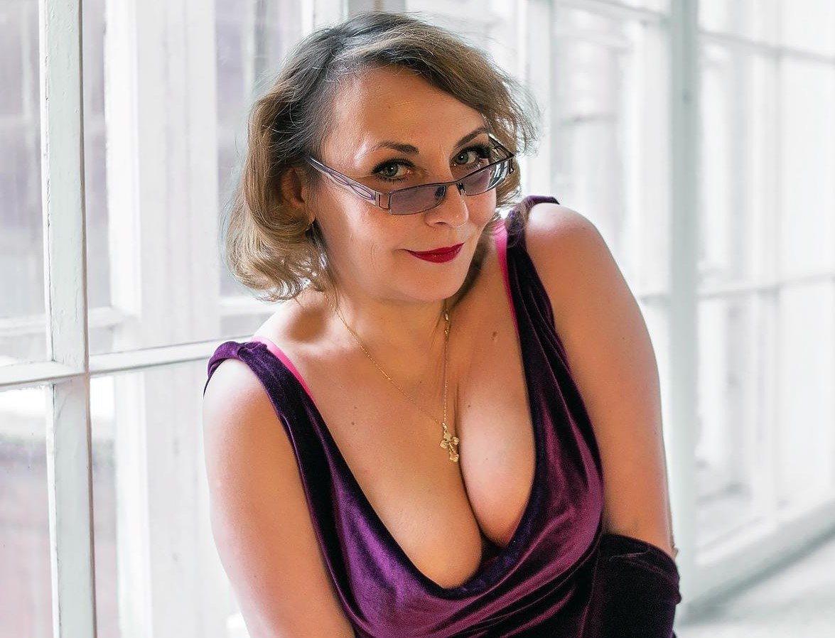 eleNad0yLe from Fife,United Kingdom